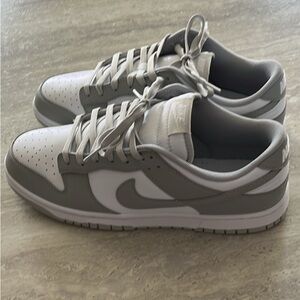 Nike Dunk Low Men/Women Sneakers